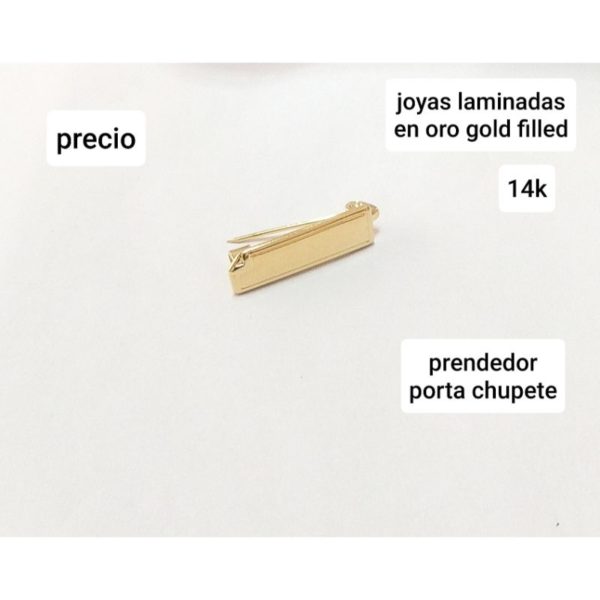 prendedor porta chupete.