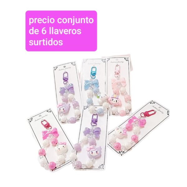 Precio conjunto de 6 llaveros surtidos