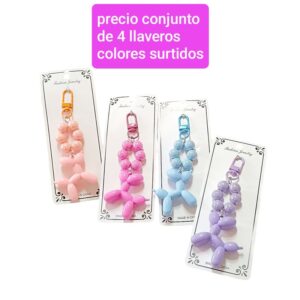 Precio conjunto de 4 llaveros surtidos
