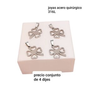 Precio conjunto de 4 dijes