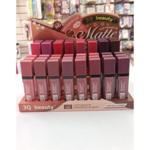 caja cerrada por 48 unidades de labial matte
